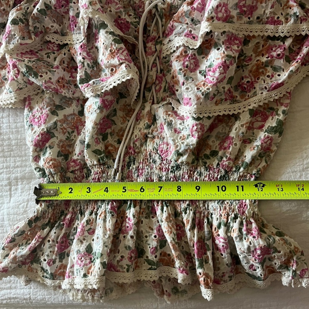 Guess Floral Eyelet Ruffle Scoop Neck Smocked Peplum Top XL Blouse Prairie Boho - Picture 14 of 15